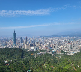 四獸山 虎山主峰-九五峰